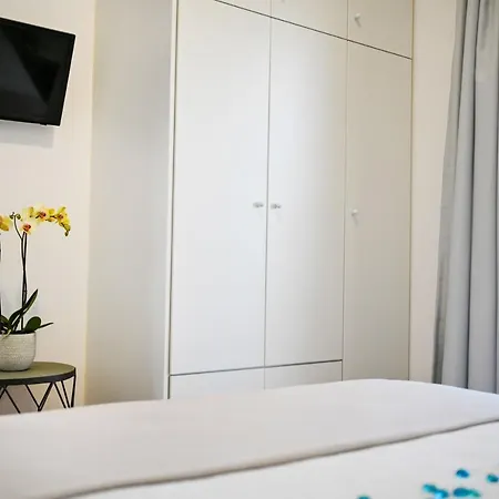 Paros Bespoke Residence - Spacious Private Retreat *