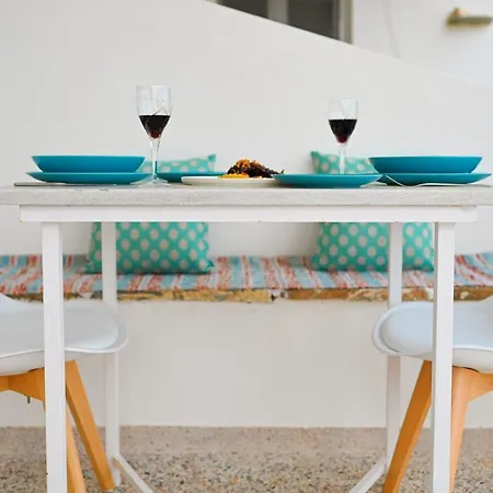 Paros Bespoke Residence - Spacious Private Retreat